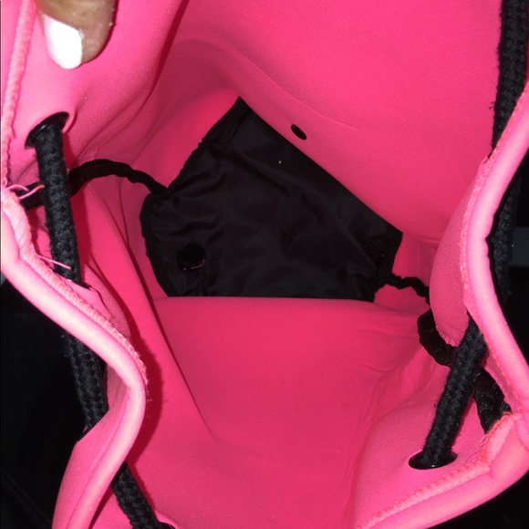 VS Backpack - Picture 5 of 8